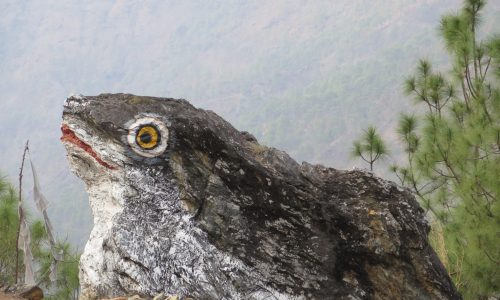 Bhutan: Kunst am Straßenrand