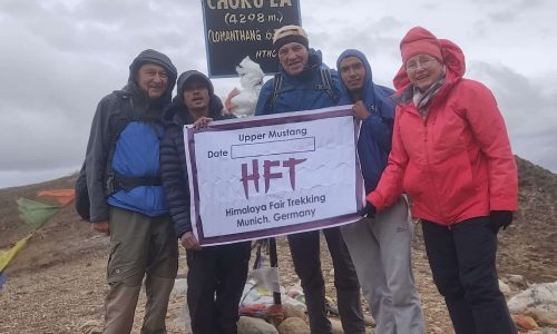 Nepal | Mustang Trek: HFT-Gruppe angekommen am Choku-La oberhalb von Lo Manthang